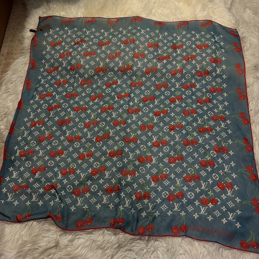 LOUIS VUlTTON 100% silk cherry print monogram scarf 40inchx40 custom made